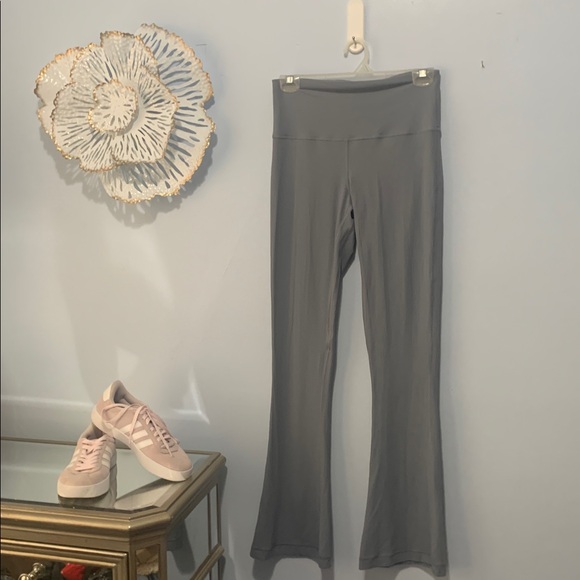 Align Ribbed Mini Flare - Picture 4 of 7